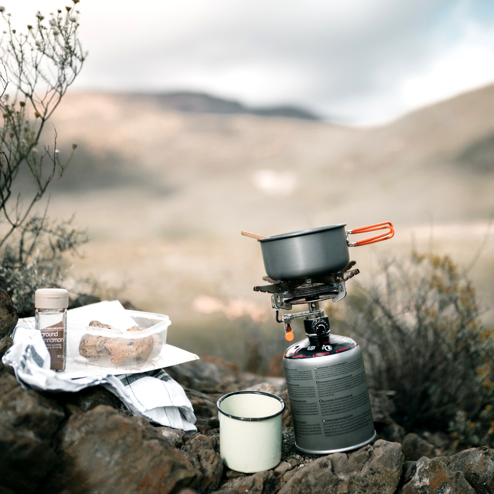 matériel pour cuisiner en bivouac 