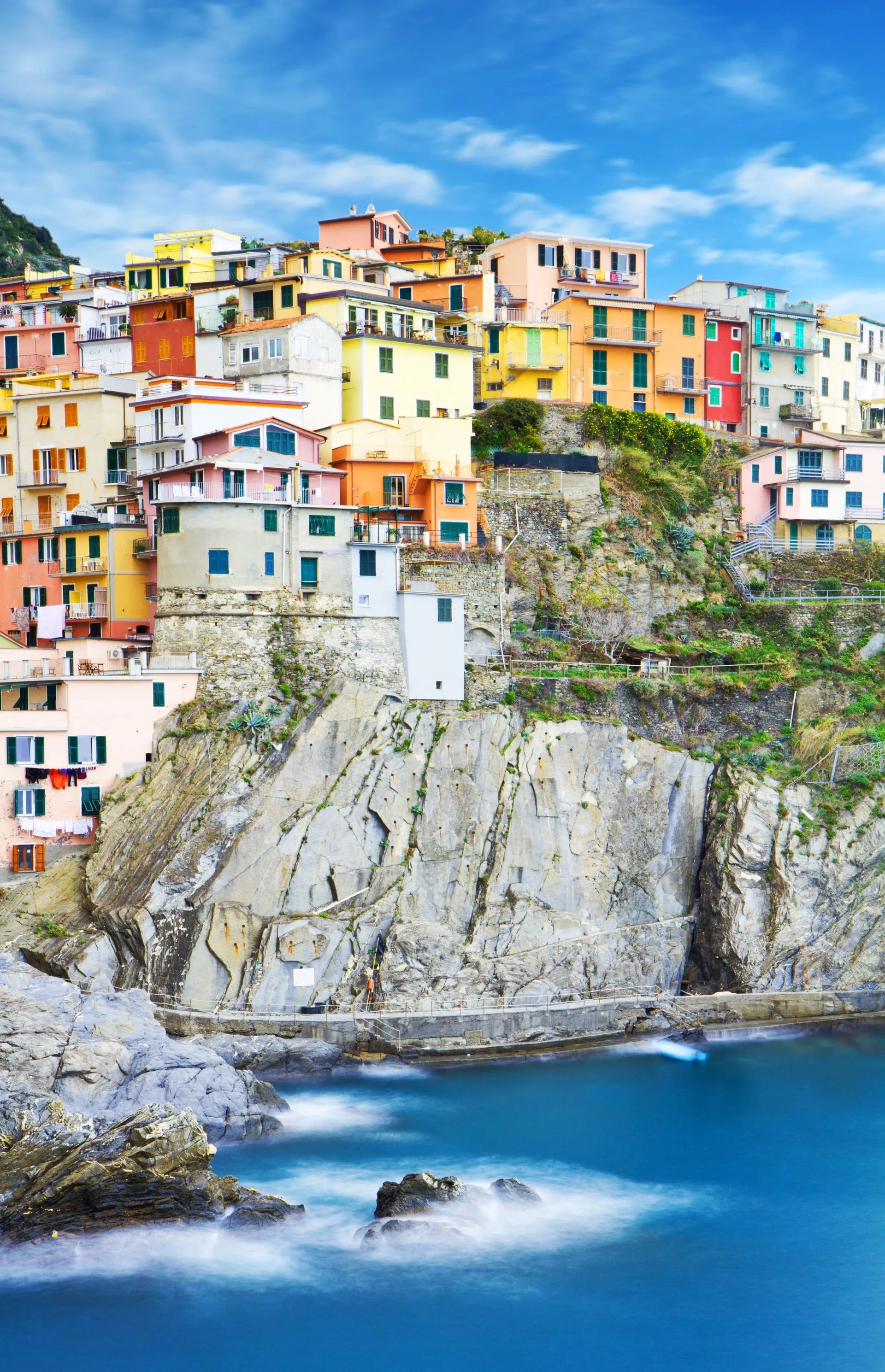 Manarola village cinque terre 