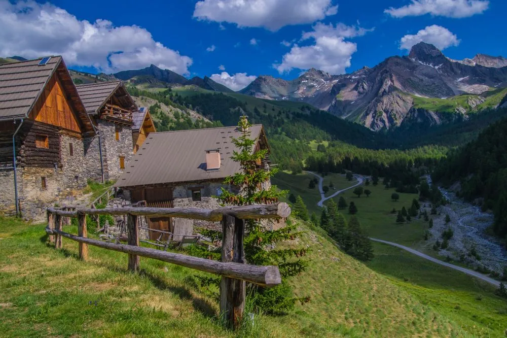 Village Ceillac sur le GR58