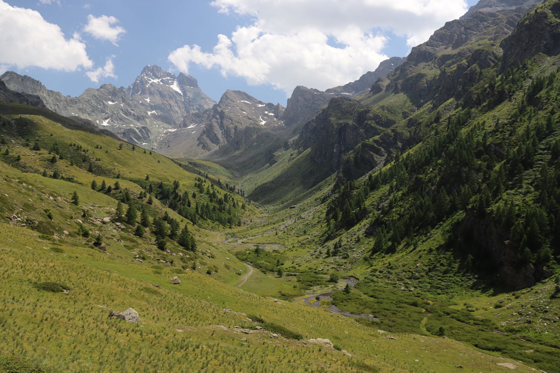 Mont-Viso vue du Ristolas, Queyras Mont-Viso vue du Ristolas, Queyras