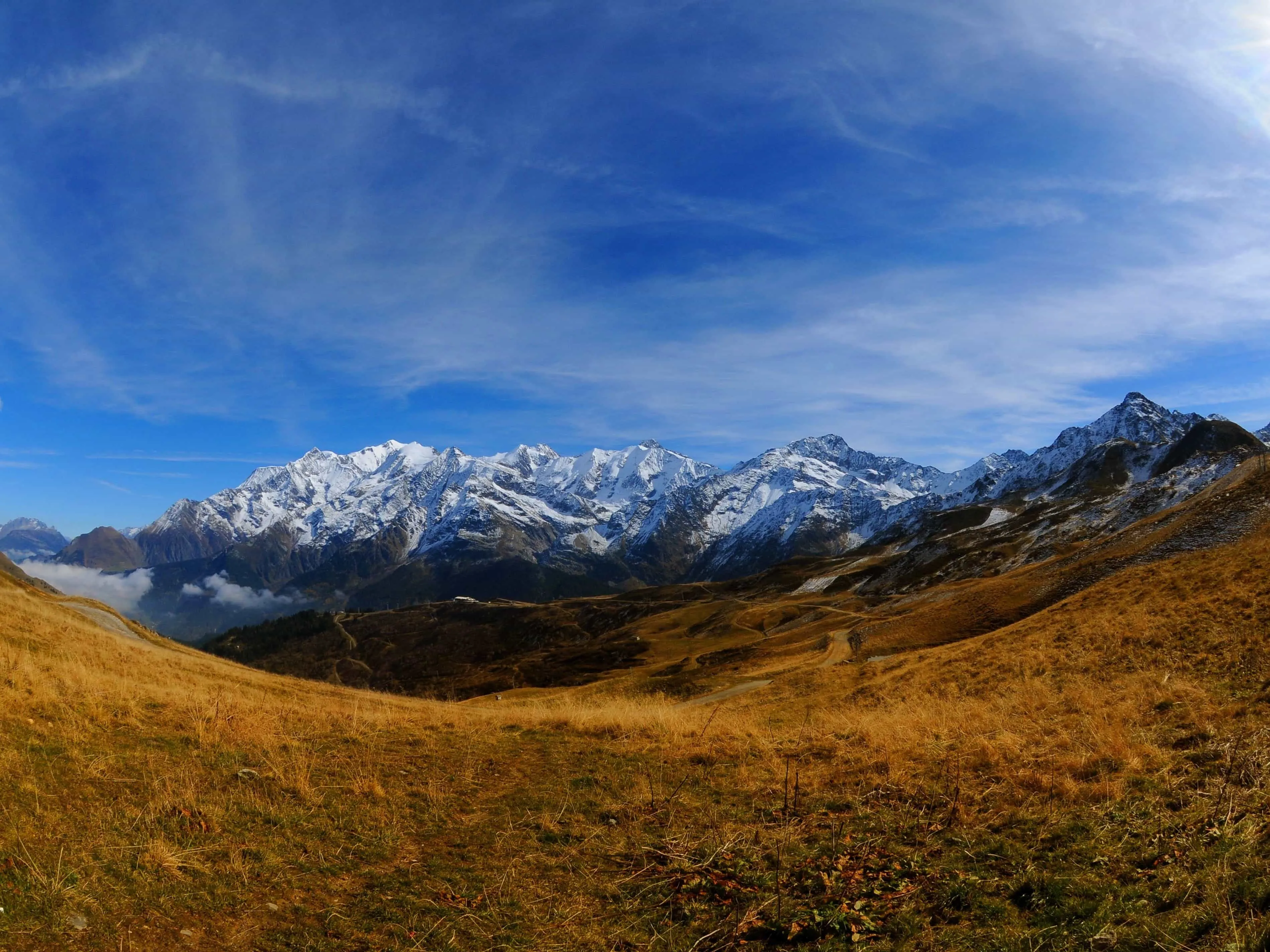 Massif du beaufortain : lac de roselend