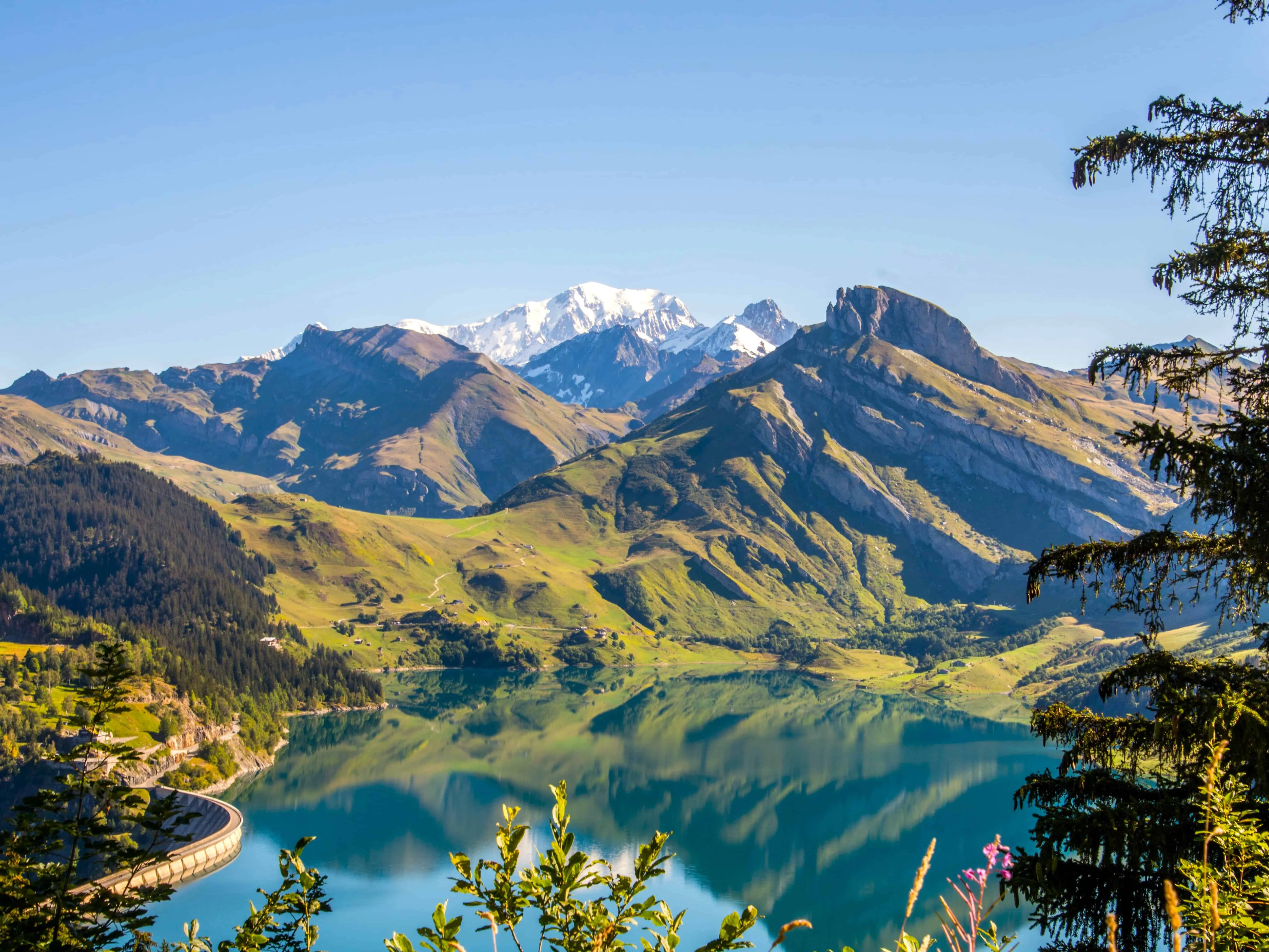 Massif du beaufortain : lac de roselend