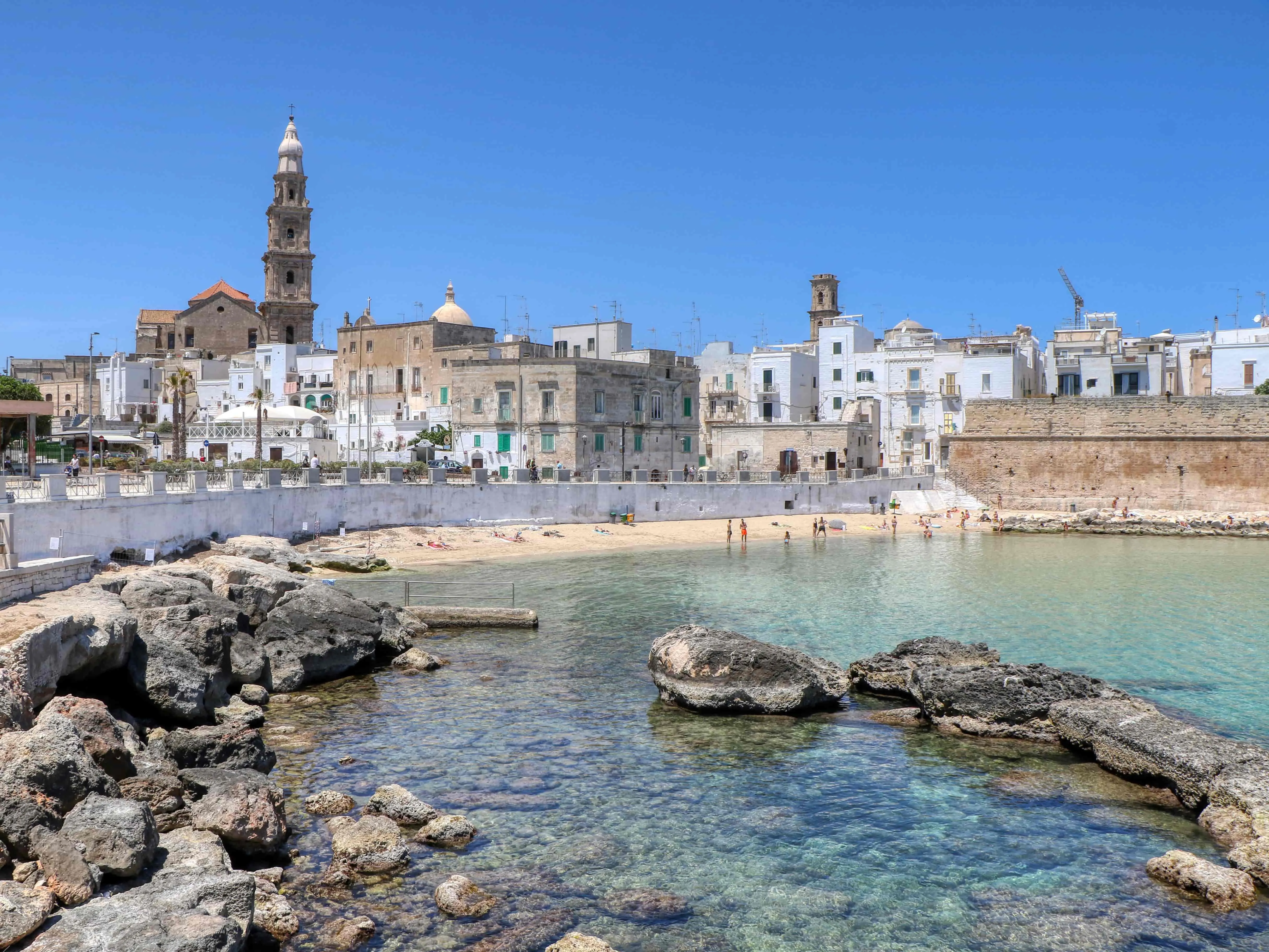 Monopoli italie cala porta vecchia
