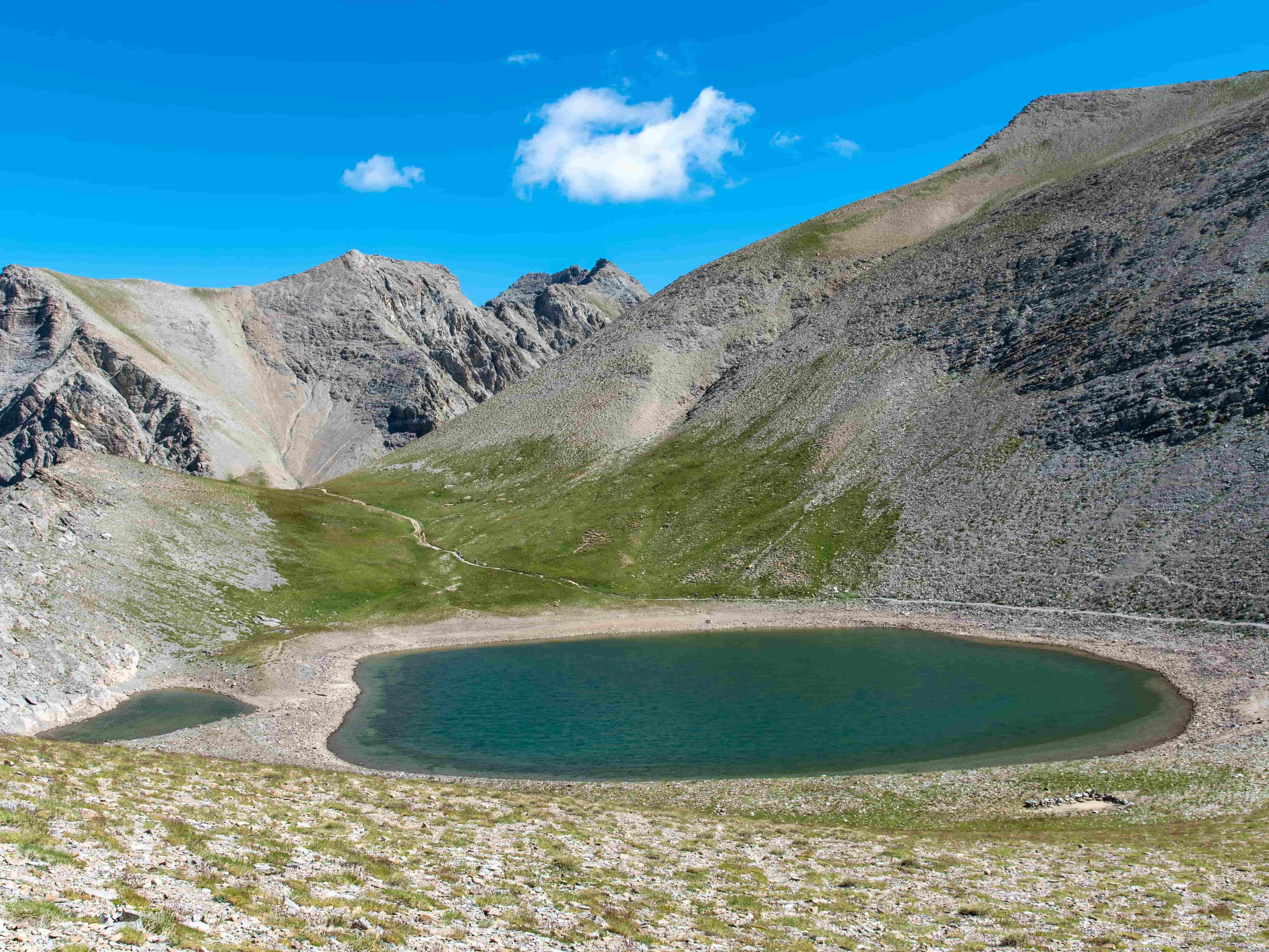 lac du mercantour lac des garrets