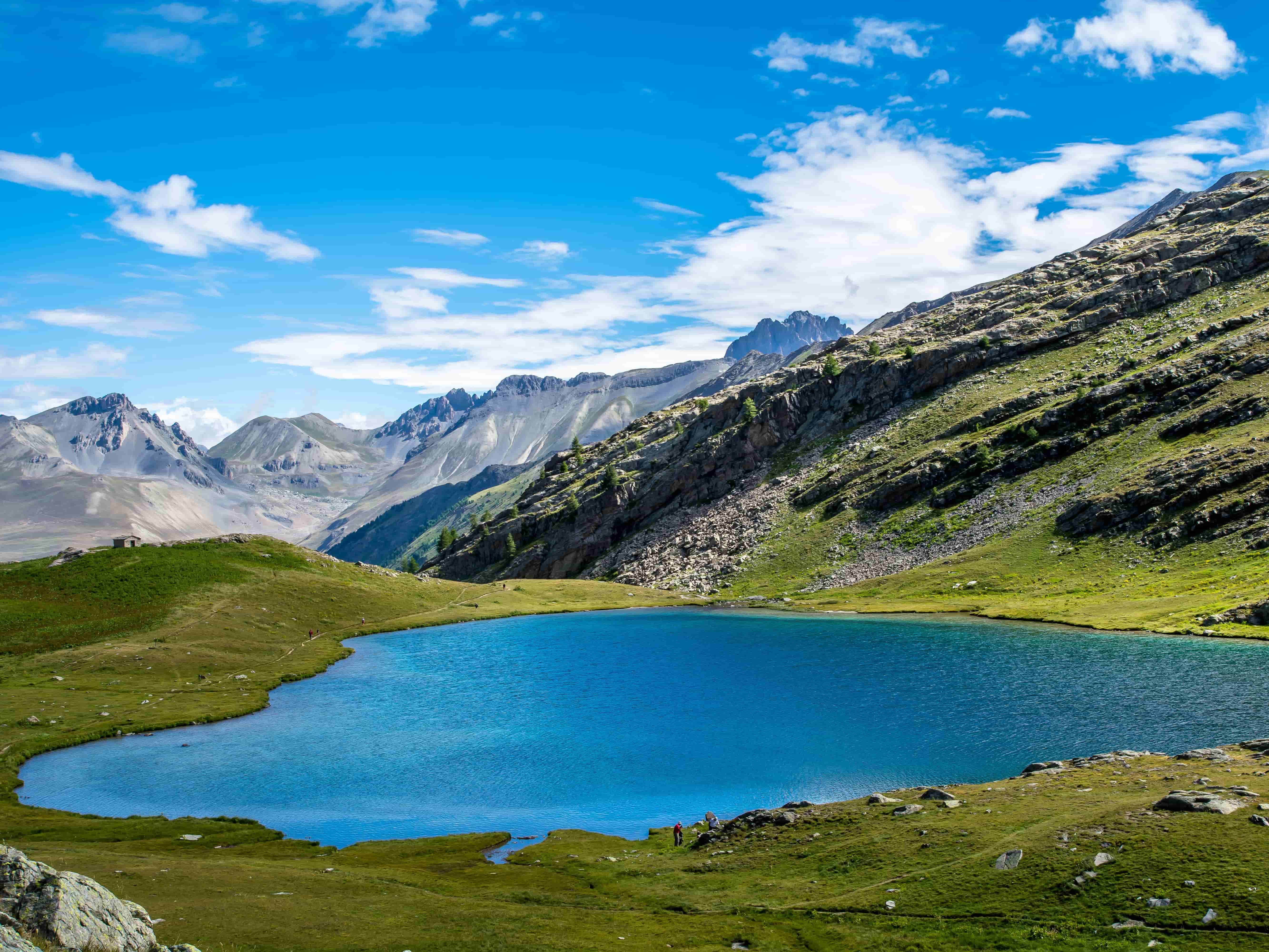 lac du mercantour lac du lauzanier