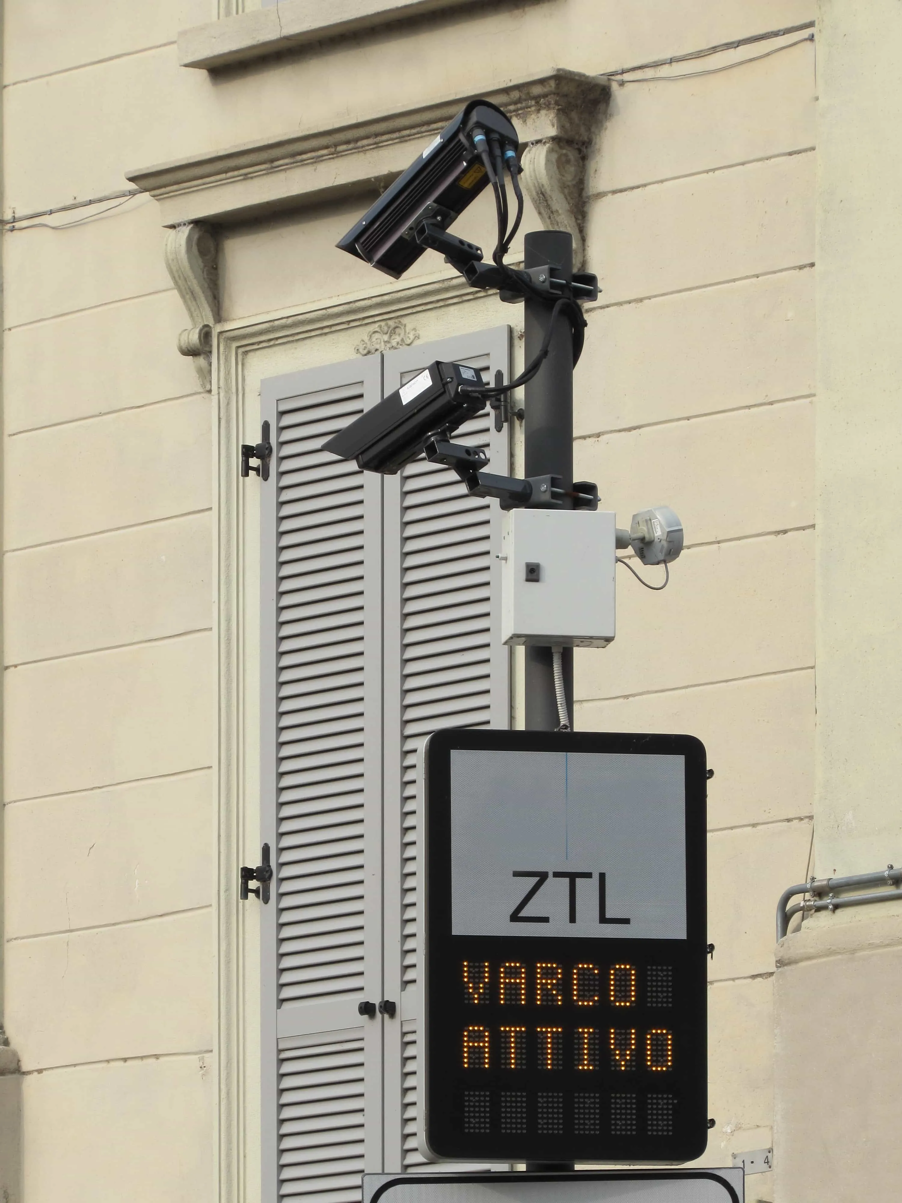 ZTL - Zone à Traffic Limité ZTL Pouilles