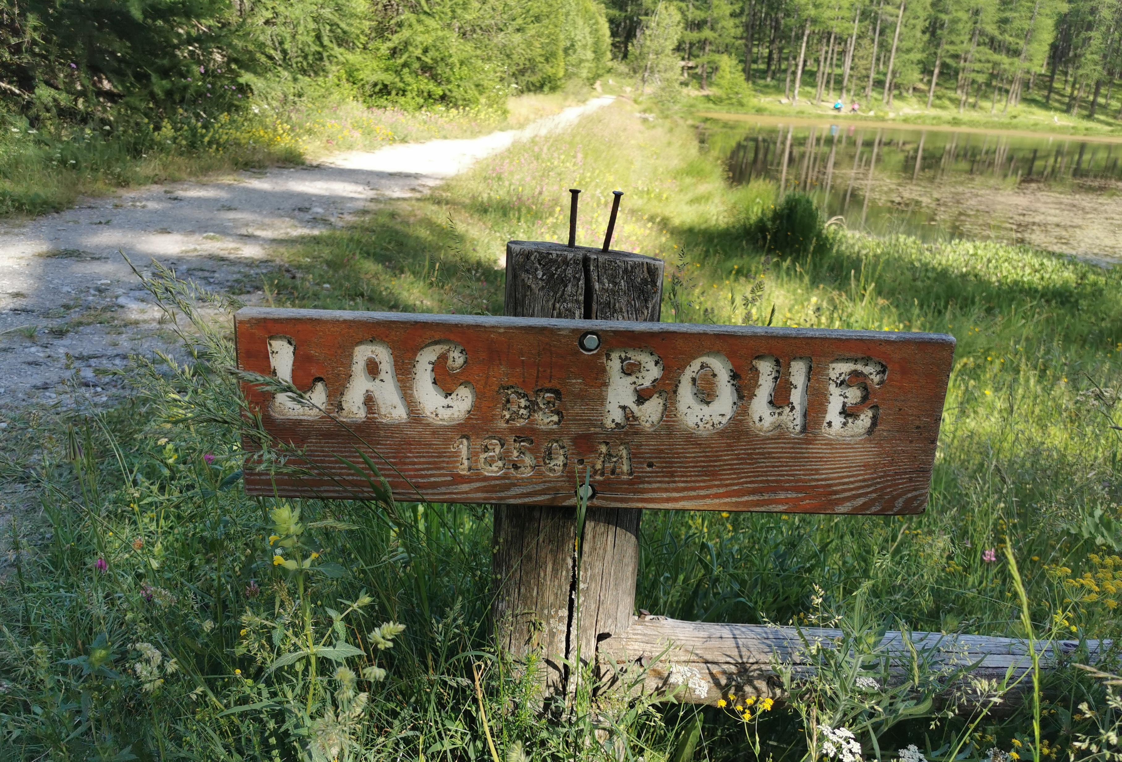 Panneau au Lac de Roue lac de roue queyras alpes du sud