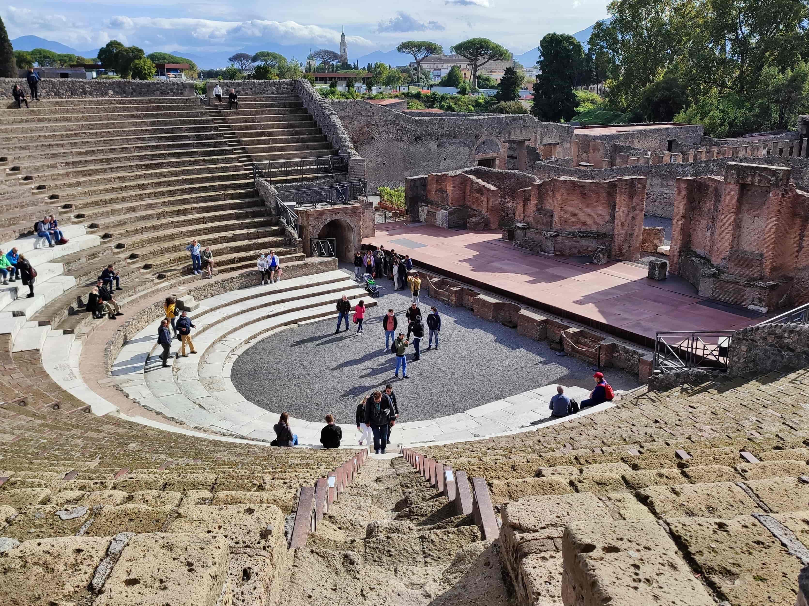 Visiter Pompei : le grand théâtre