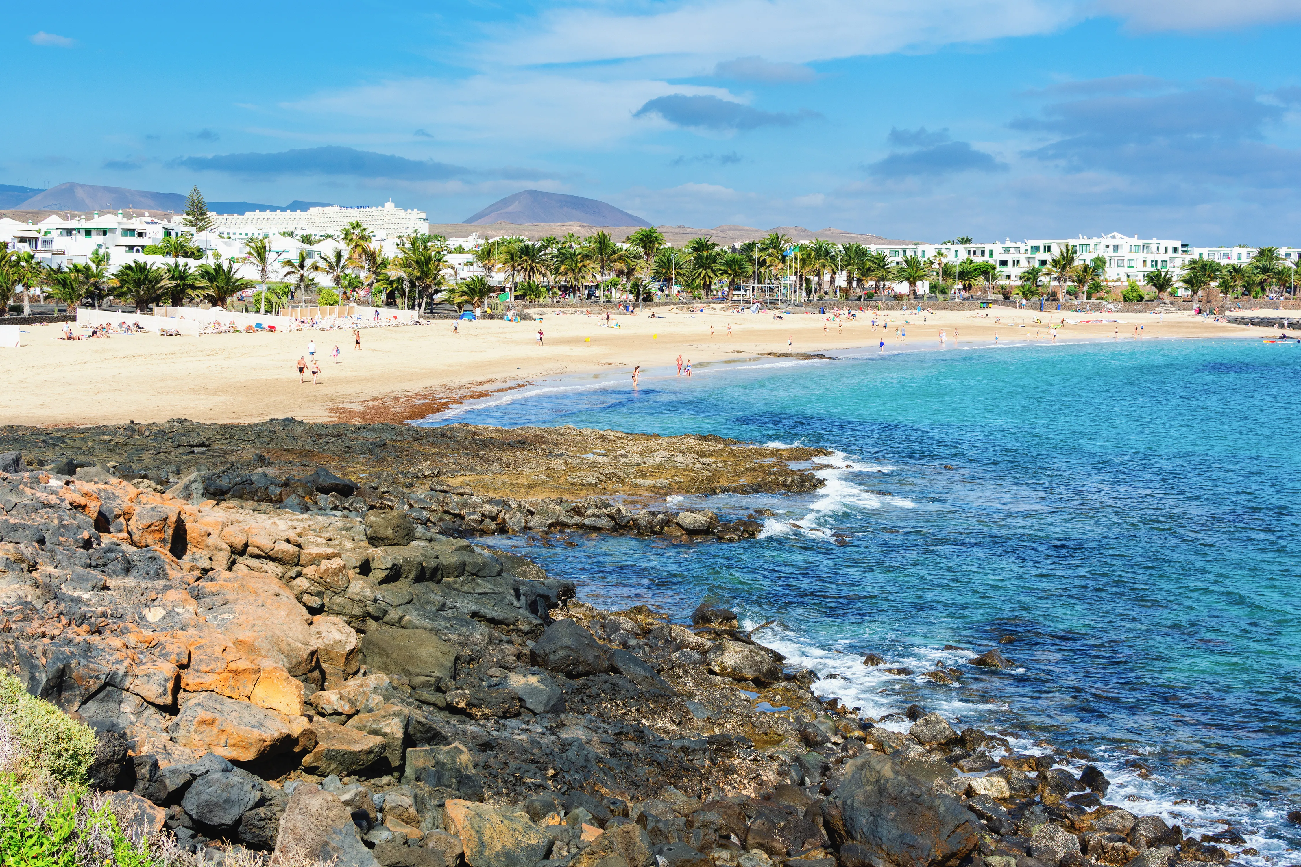 habitations et plage de Las Cucharas Lanzarote