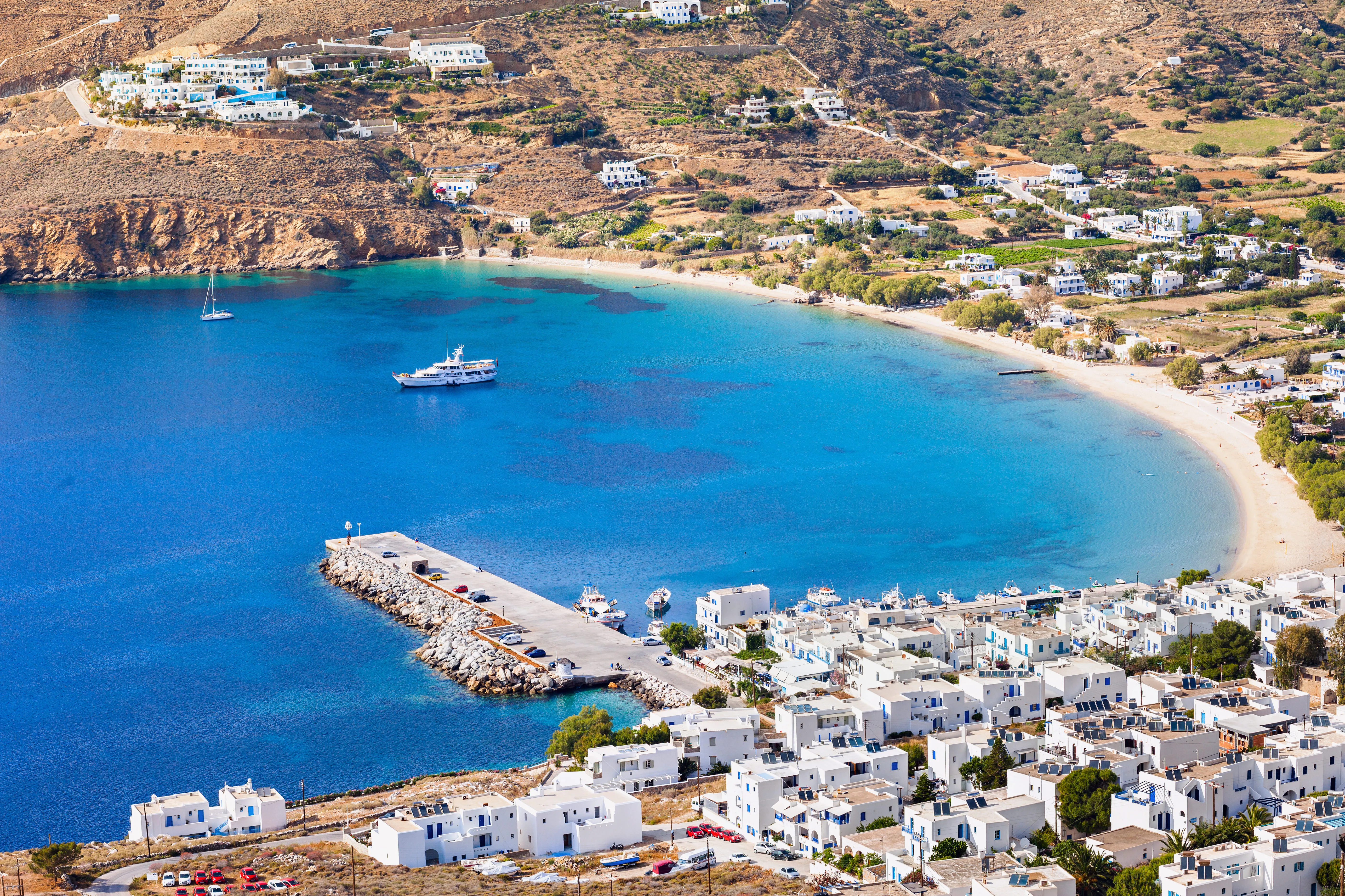 plage aegiali cyclades amorgos