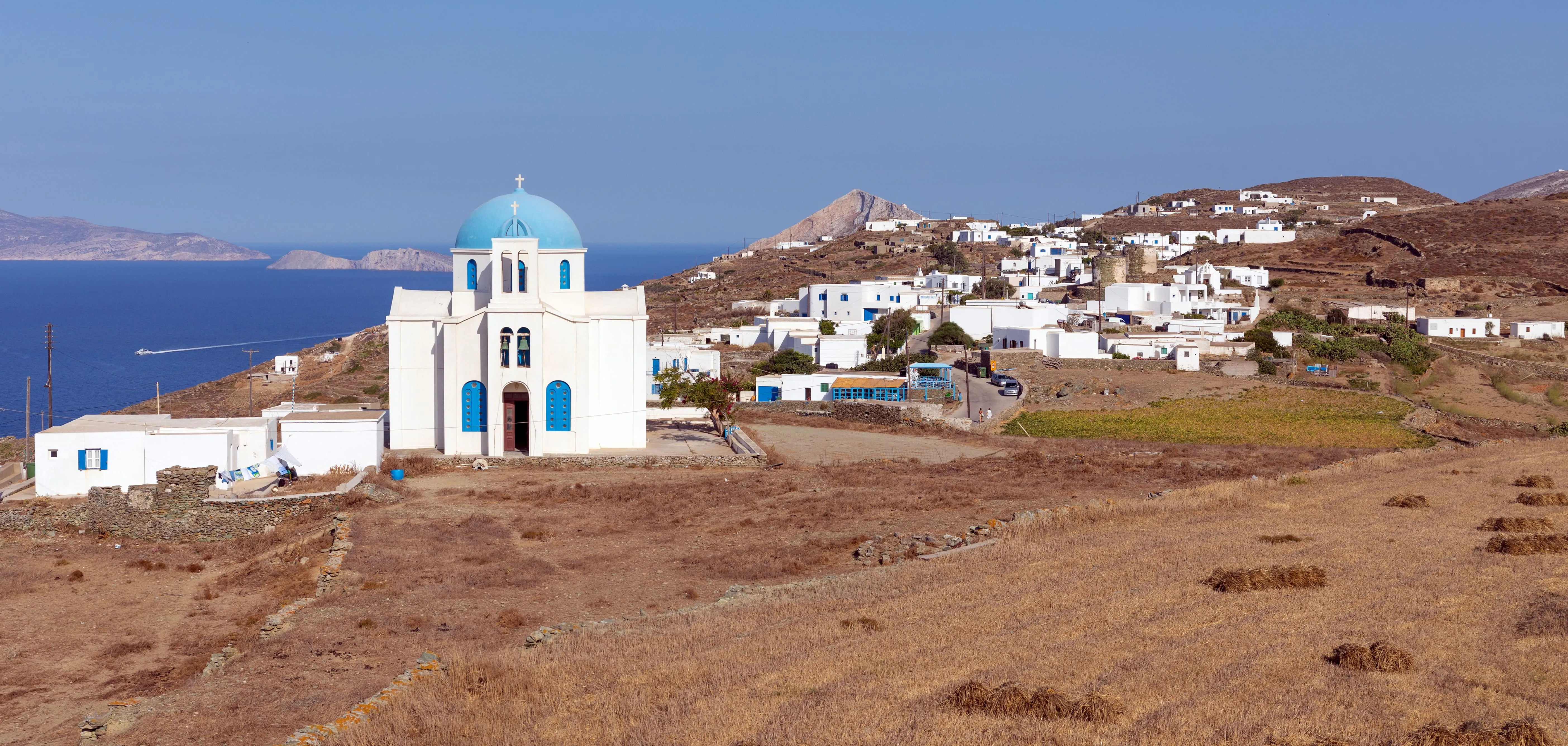 village ano meria folegandros