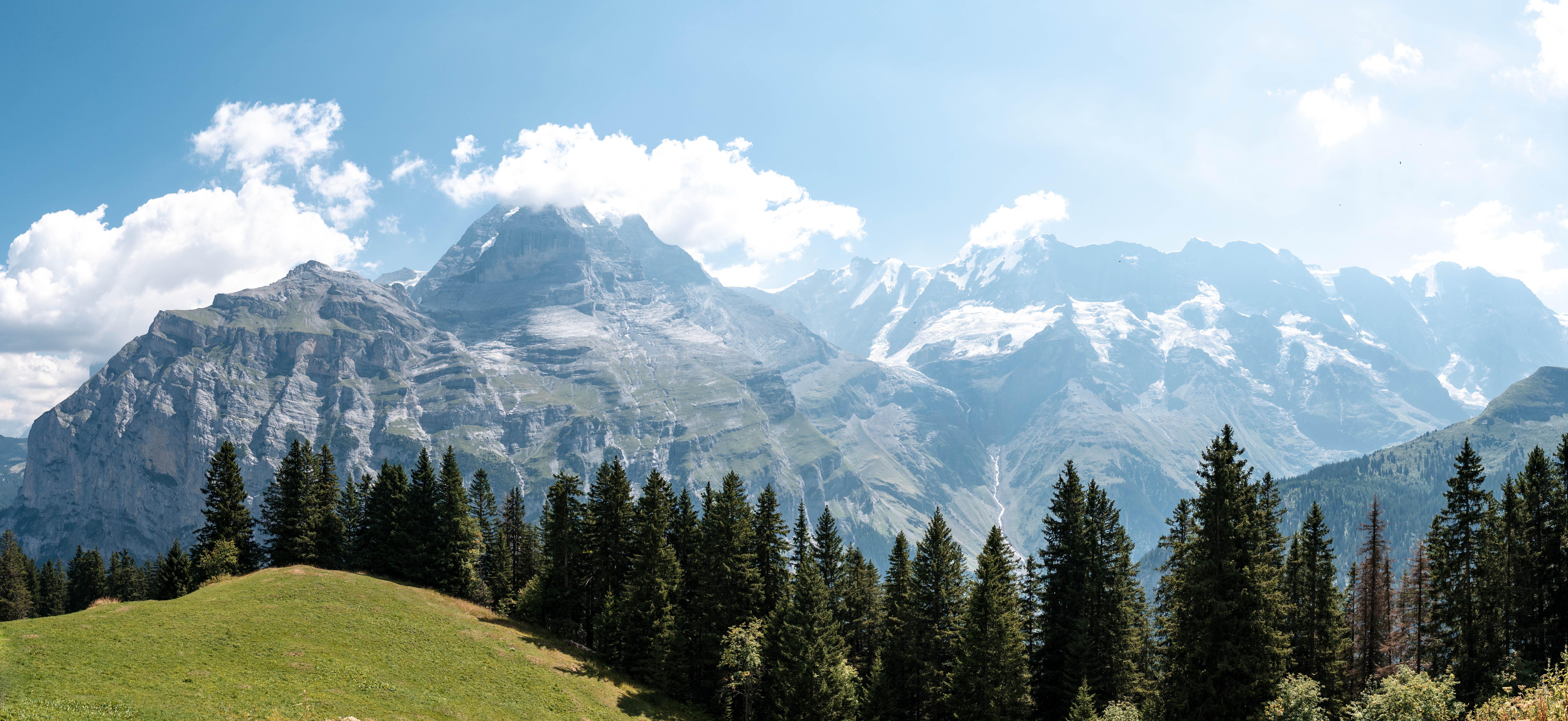 Vue des Alpes Via Alpina randonnee-via-alpina-suisse