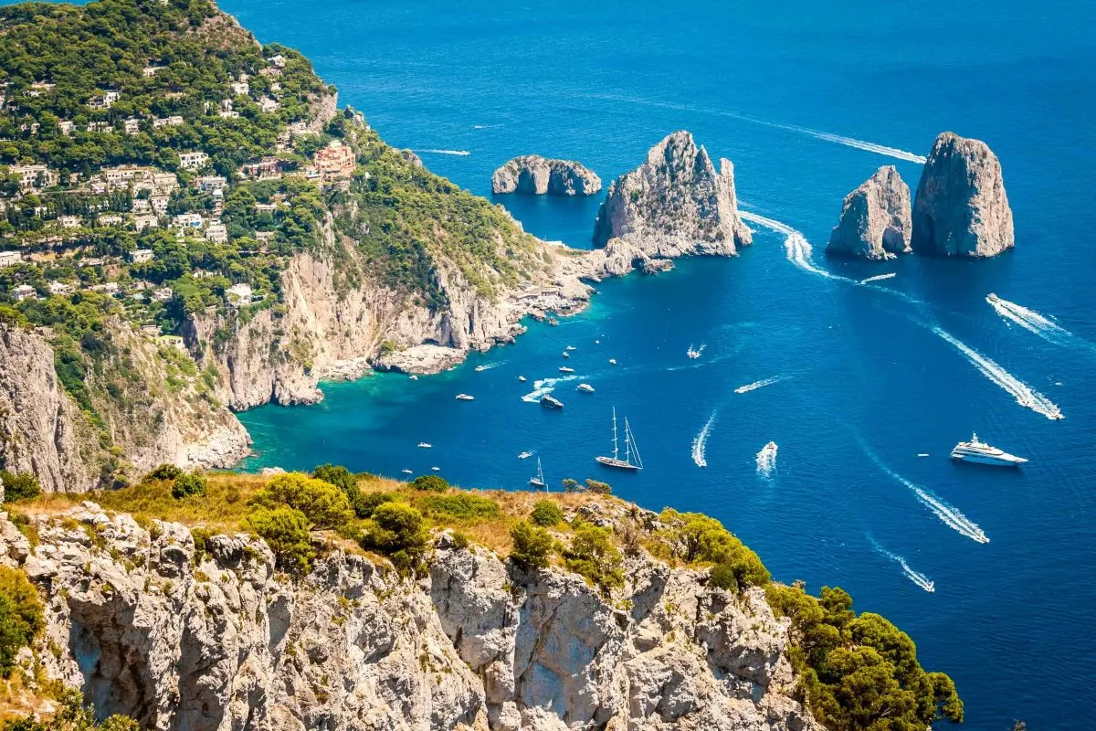 faraglioni 3 rocehers mythiques capri