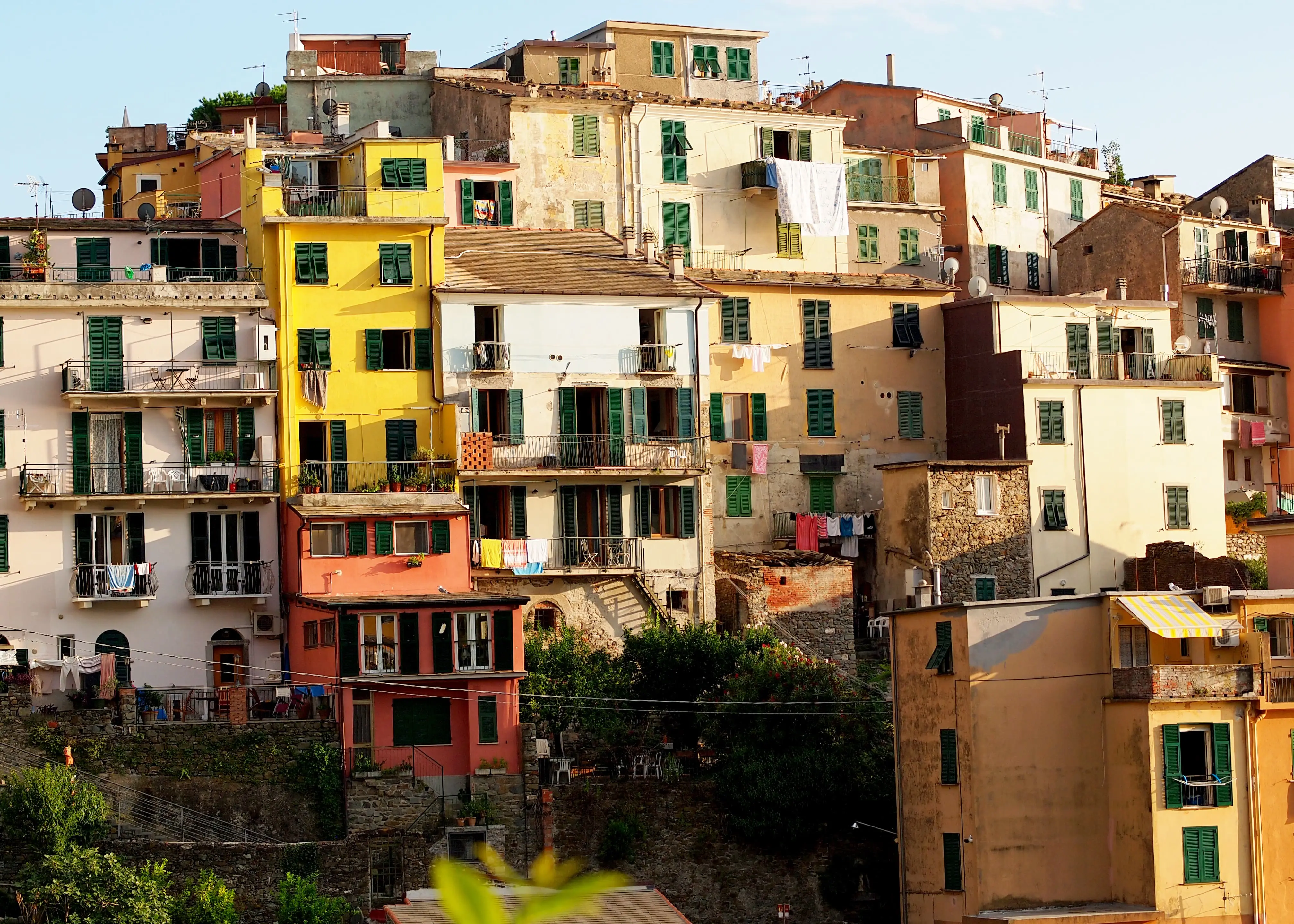 village campiglia tramonti ligurie