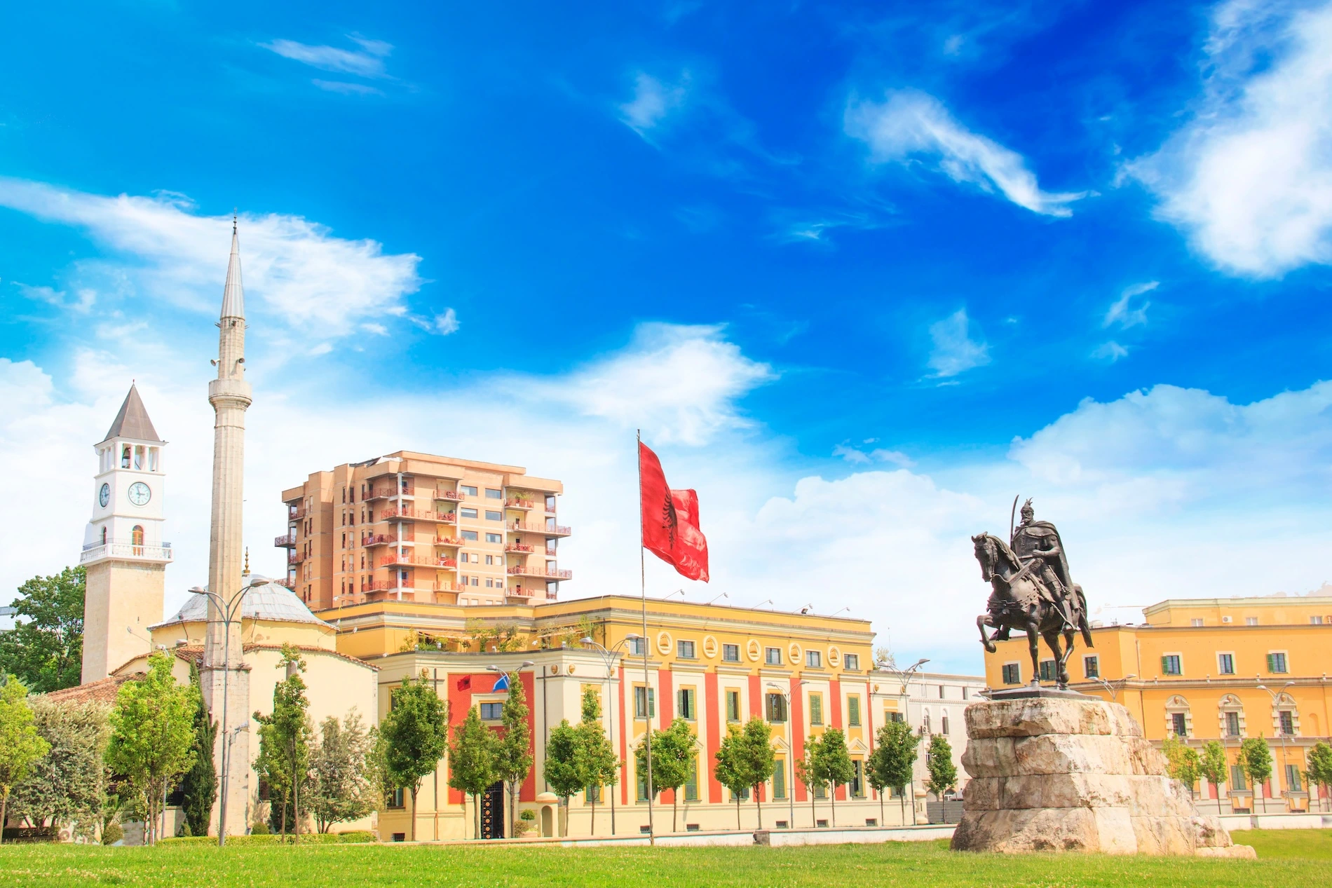Statue de Skanderbeg à Tirana Statue de Skanderbeg Tirana Abanie