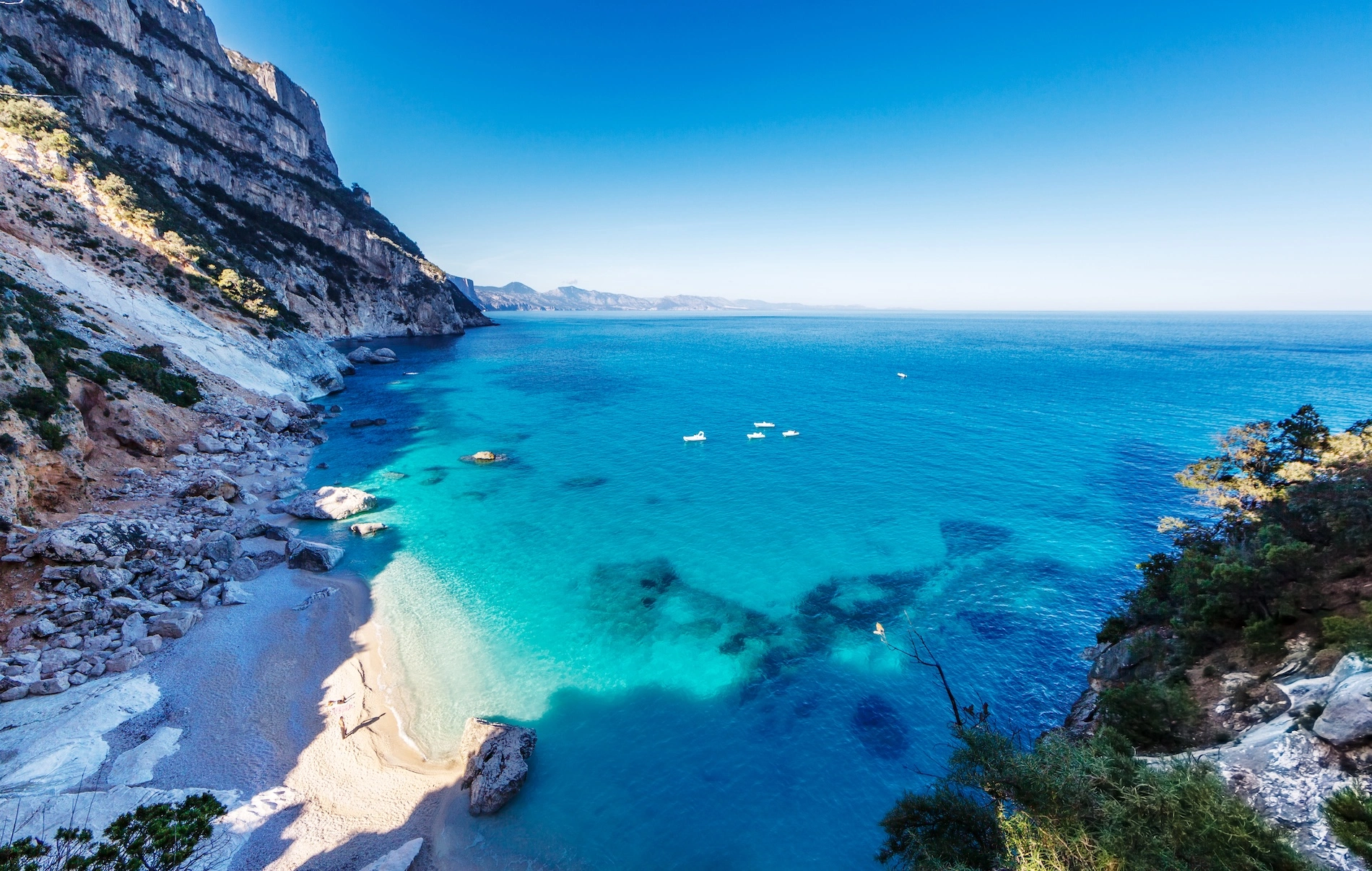 Plage de Cala Goloritzé - Sardaigne plage cala goloritze sardaigne