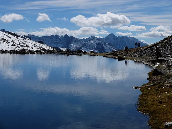 randonnee lac daltitude alpes