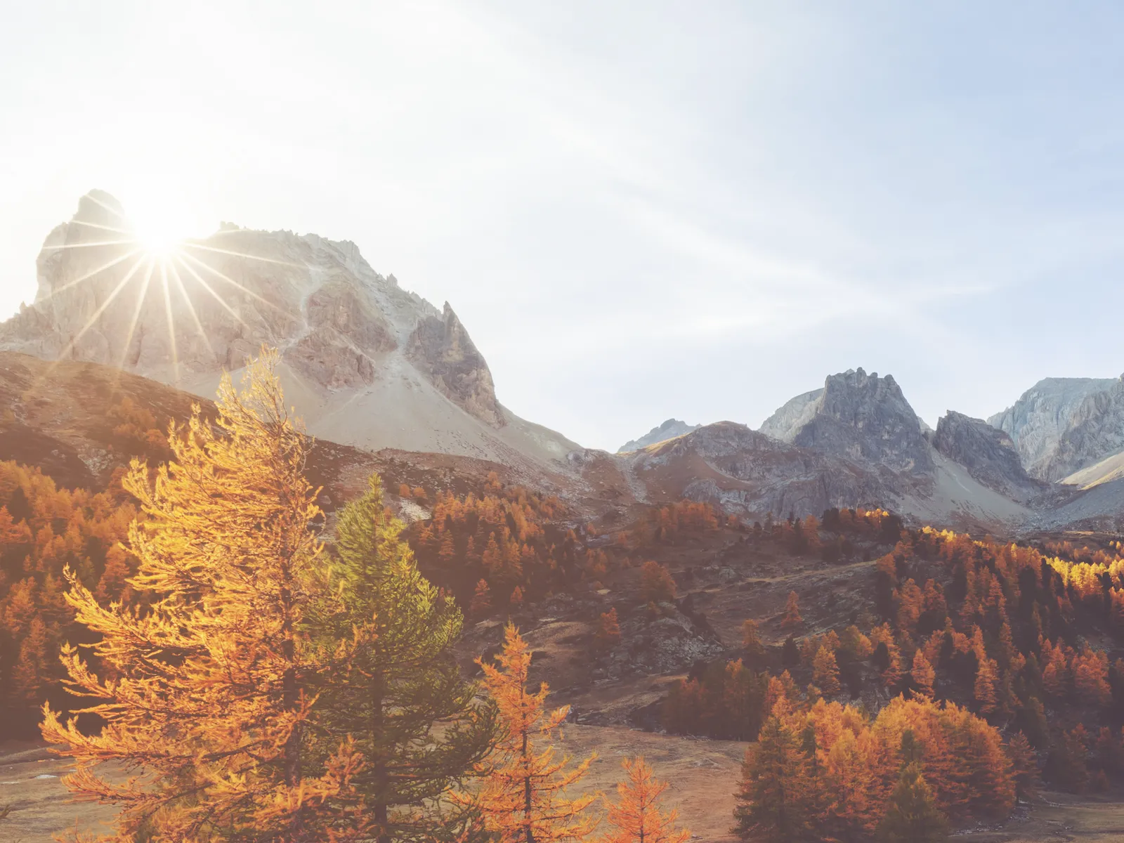claree valley during autumn in france copie