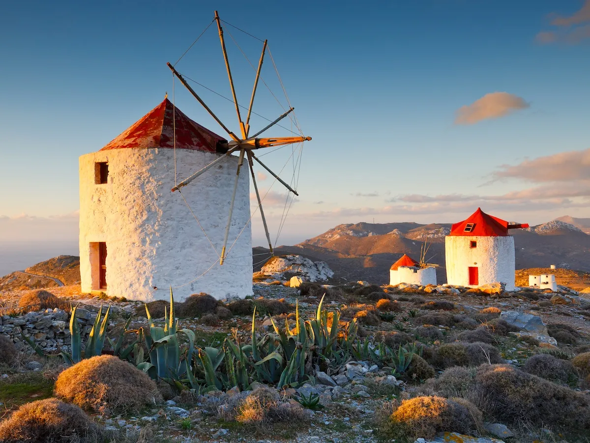 amorgos moulins chora