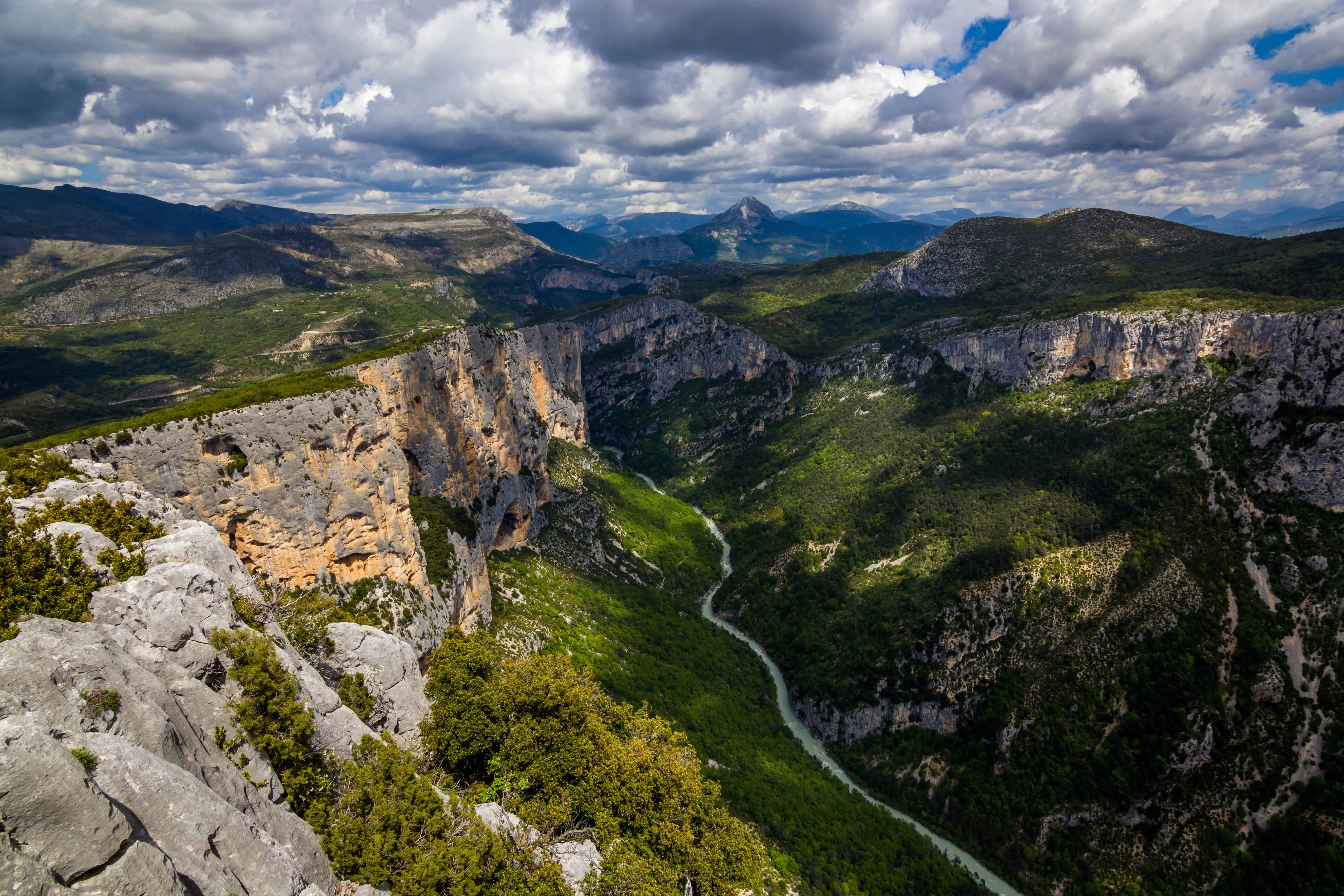 vue belvedere routes des cretes d23