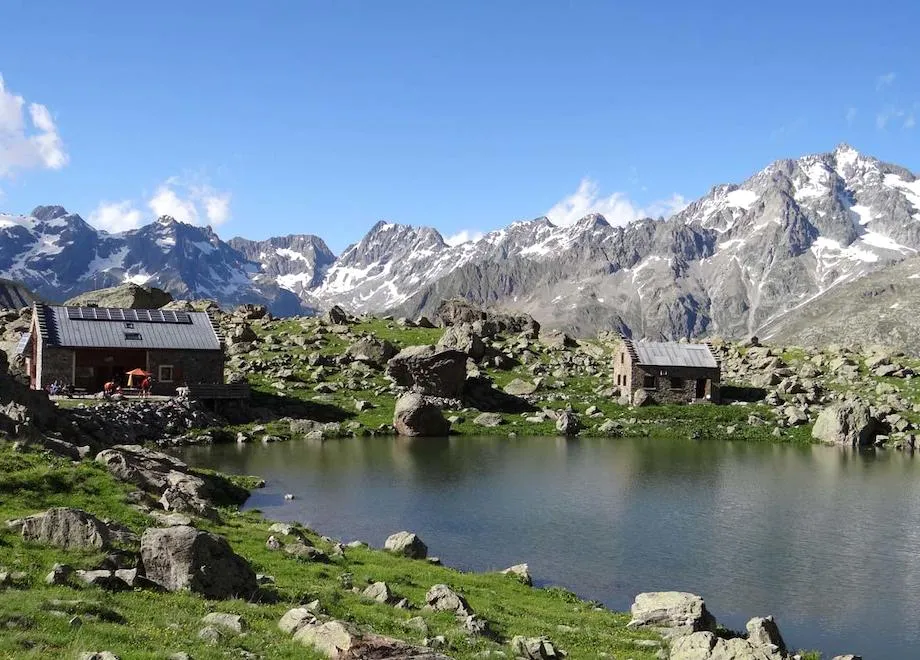 refuge de vallonpierre randonnee valgaudemar ecrins