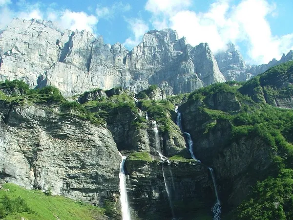 la grande traversee des alpes a pied