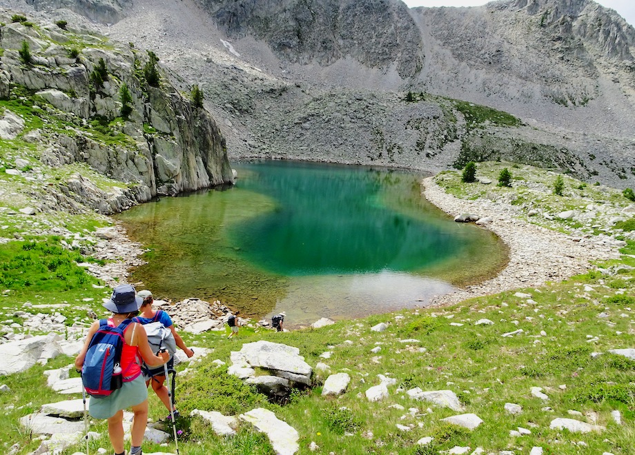 lac dans le mercantour 