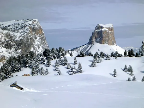 sejour vercors alpes du nord en ski nordique pulka