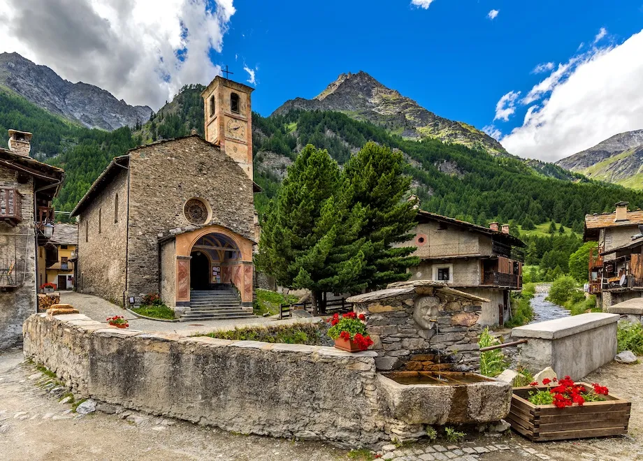 chianale village etape gr58 tour queyras
