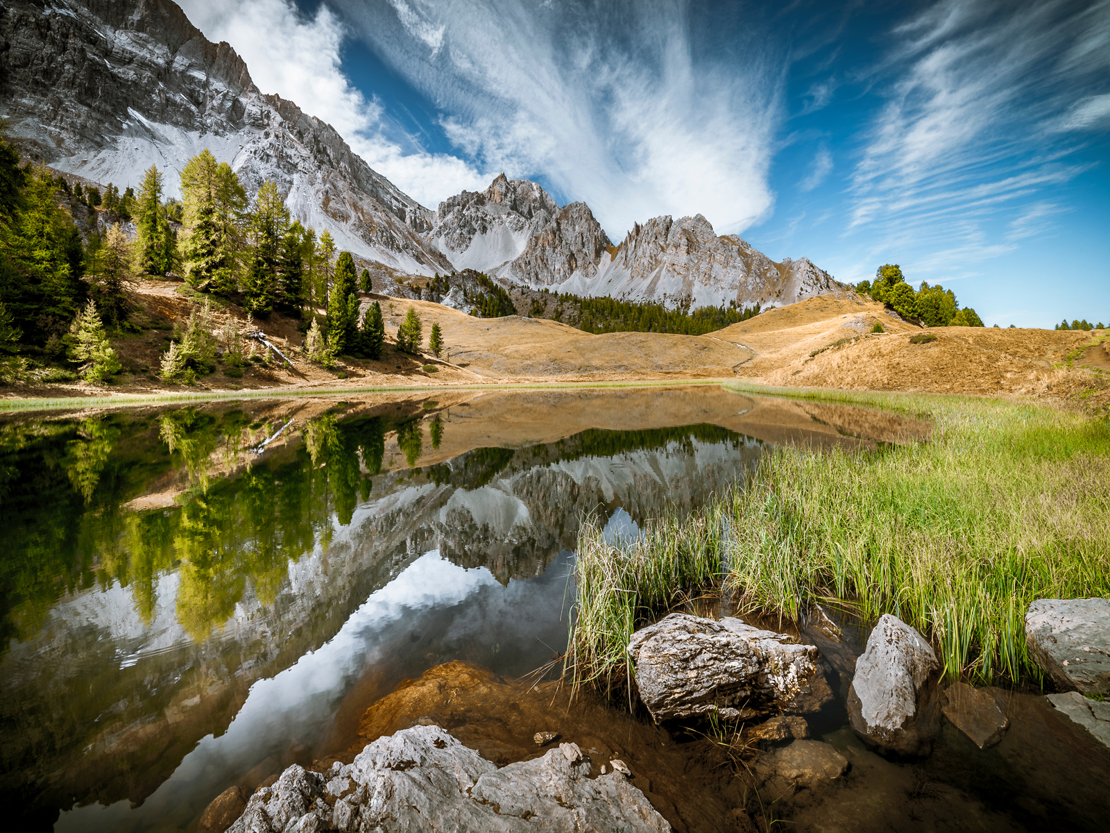 lac miroir a ceillac queyras alpes du sud