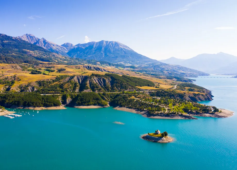 randonnee serre poncon hautes alpes lac copie