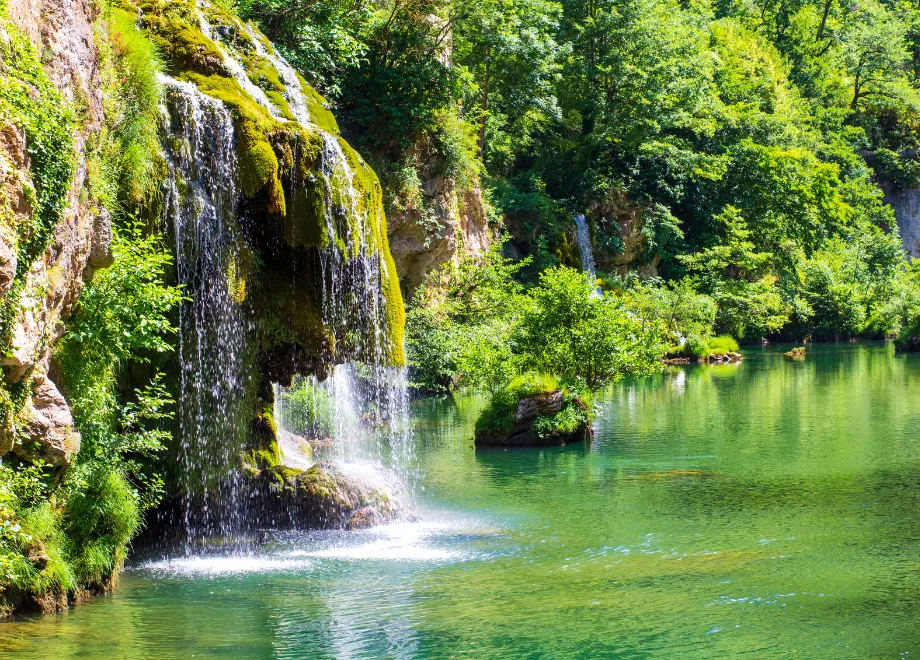 cascade gorges du tarn