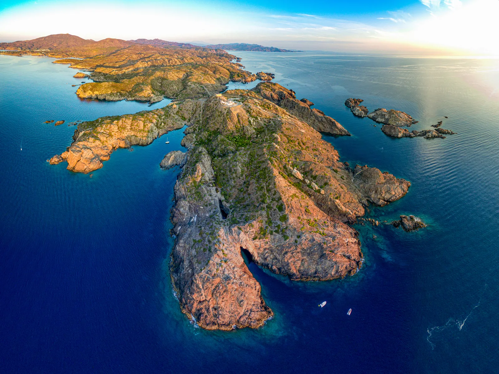 aerial view from cap de creus to the costa brava frapl08