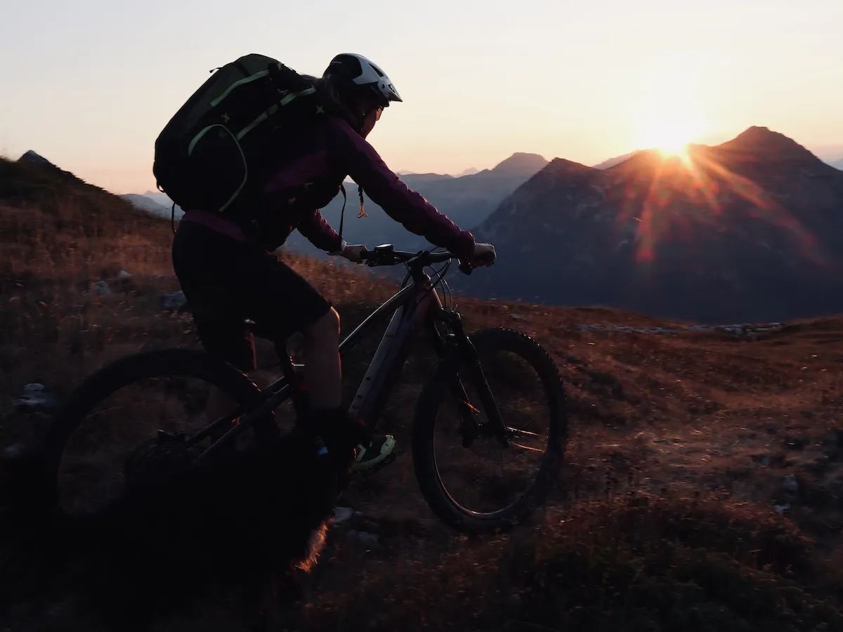 alpes vtt moniteur