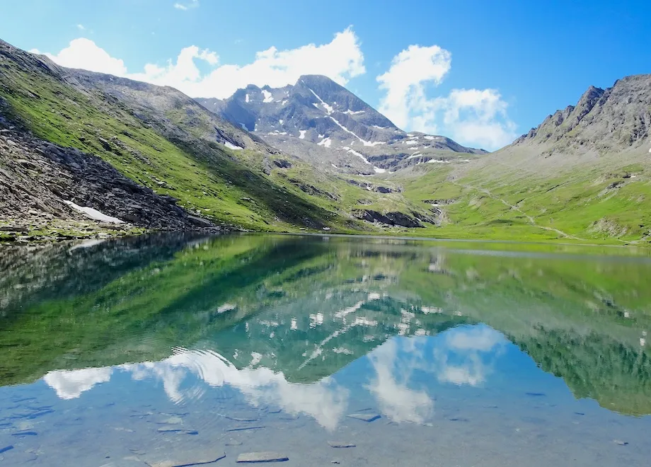 randonnee famille lac alpes