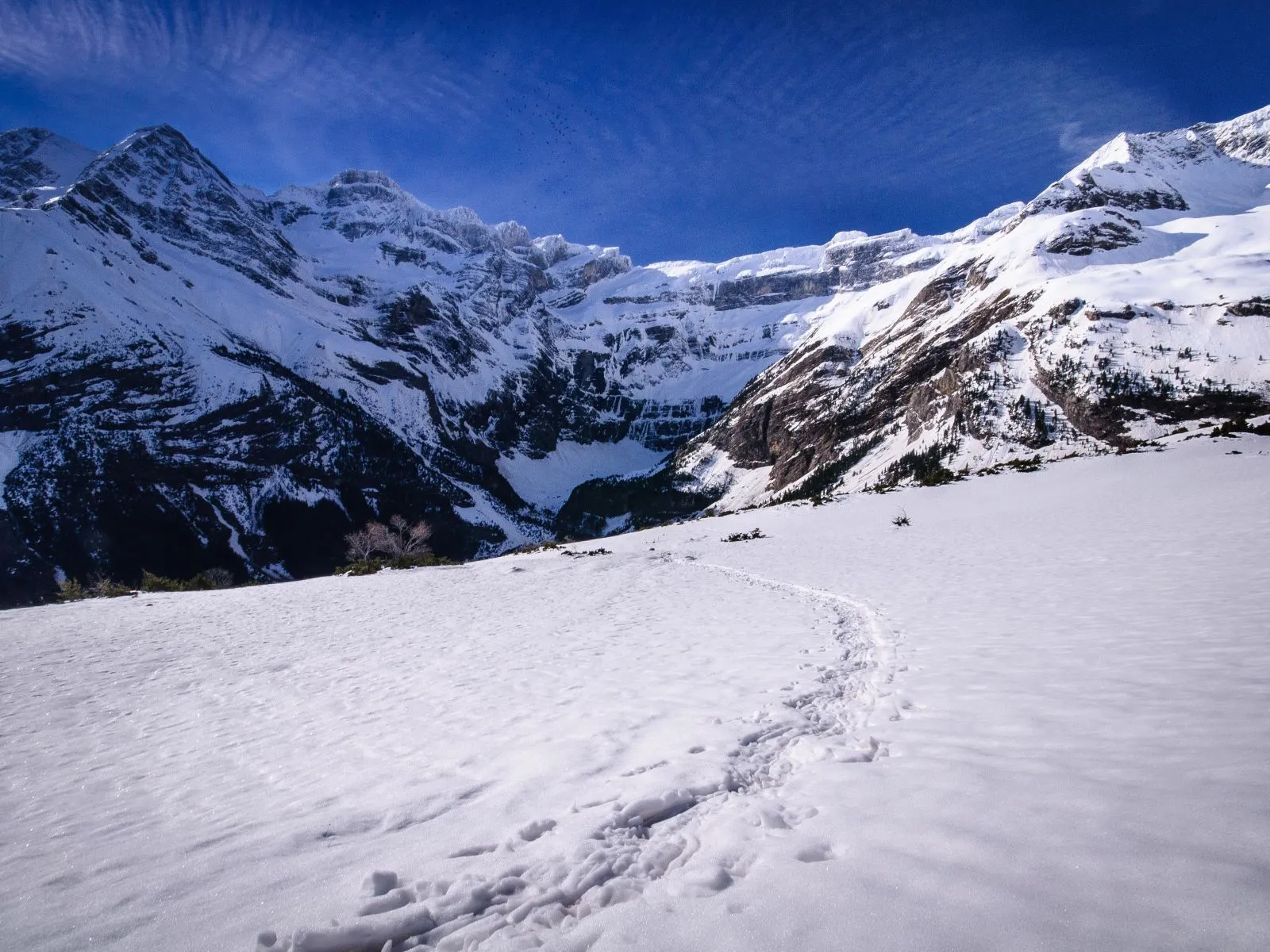 cirque de gavarnie hiver raquettes