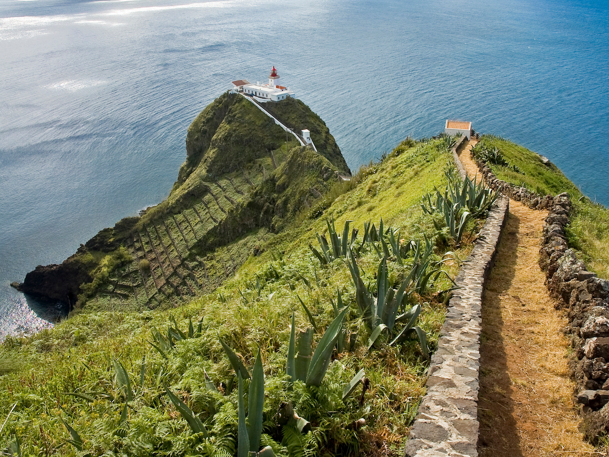 visiter les acores randonnee