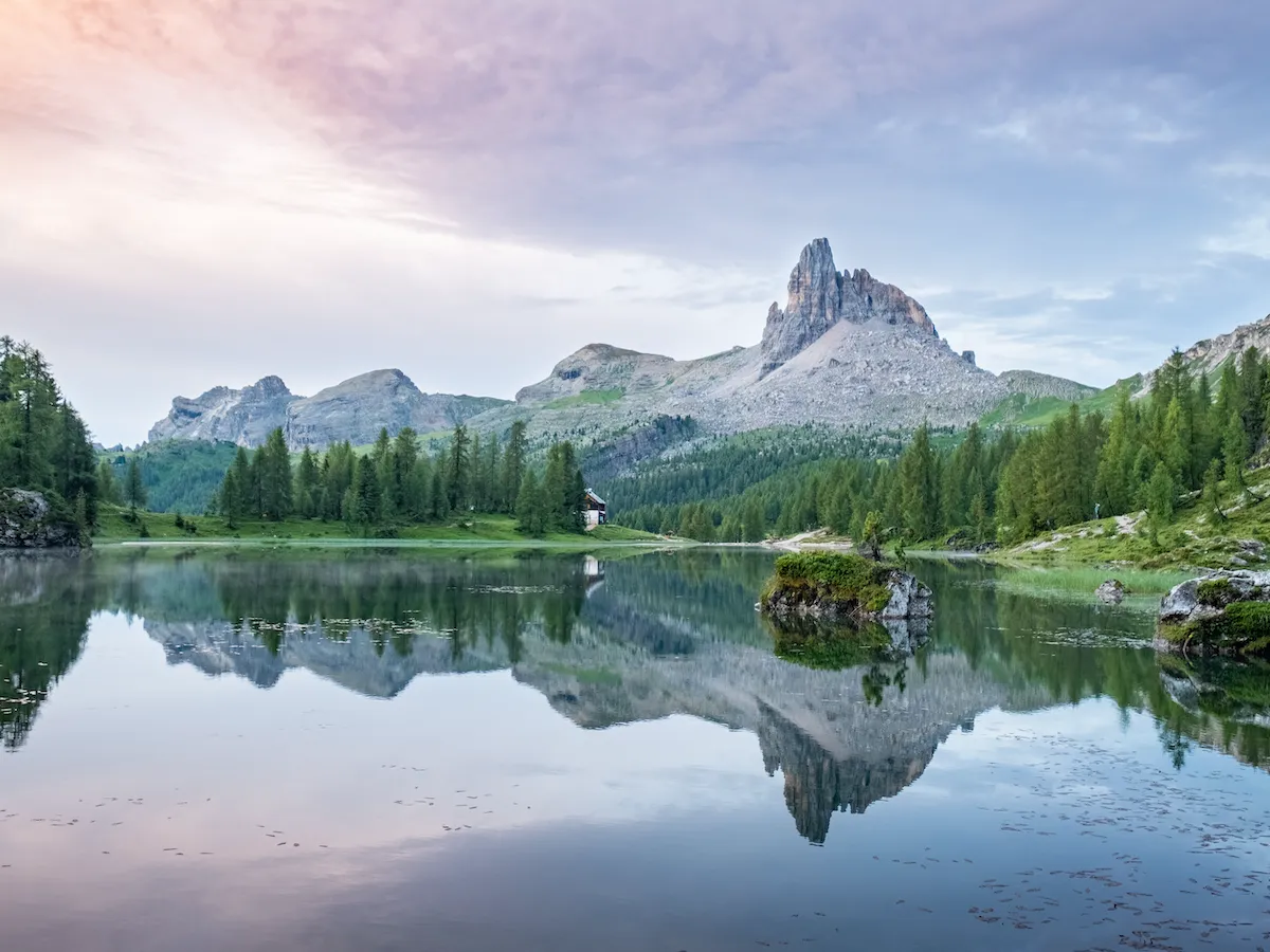 croda da lago lago federa dolomites