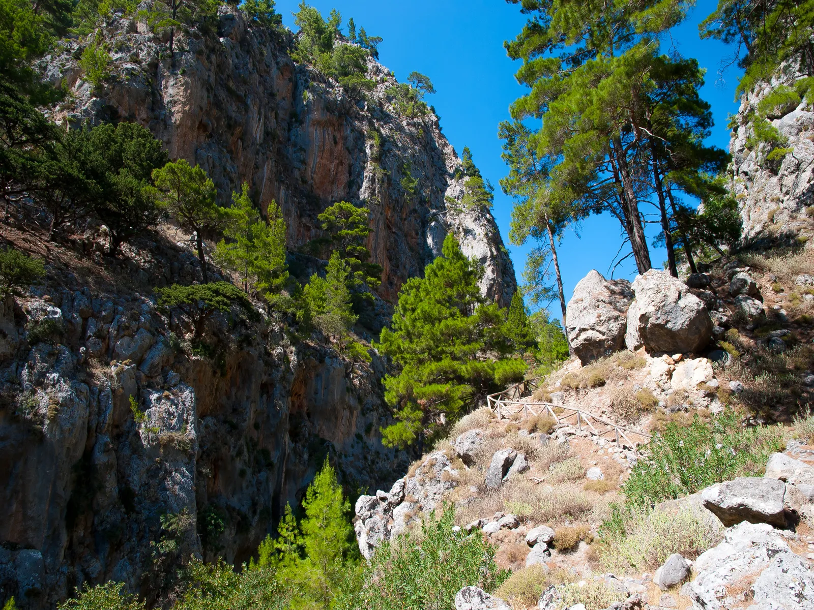 agia irini gorge crete