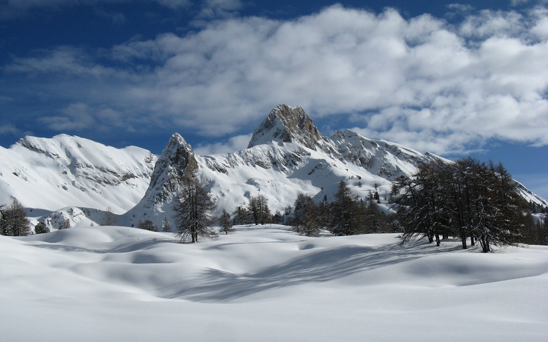 queyras en hiver sous la neige