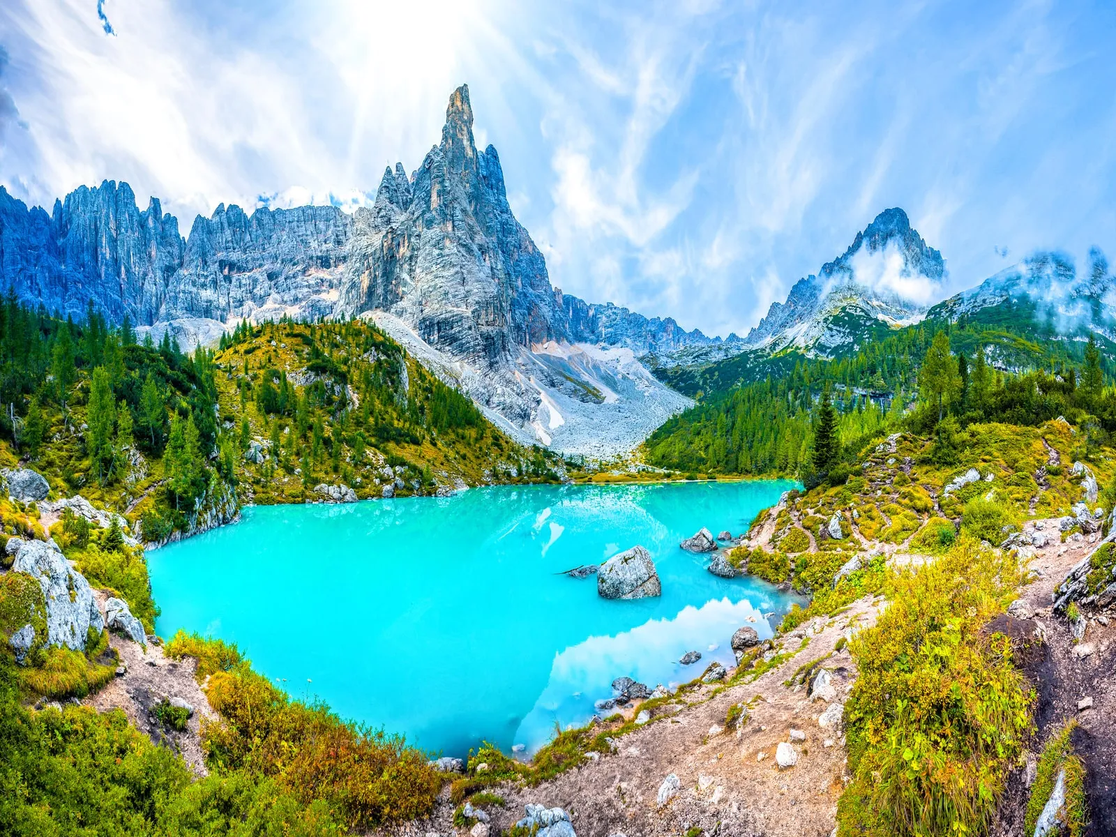 lake sorapis dolomites