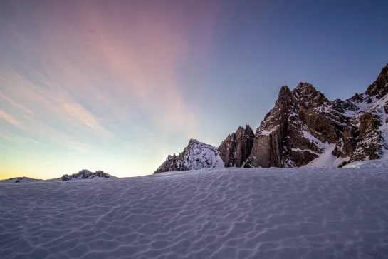 alba invernale in alta valle maira