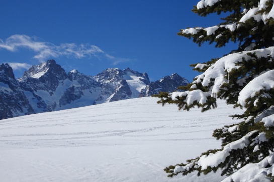 La traversée des Ecrins en ski de randonnée nordique