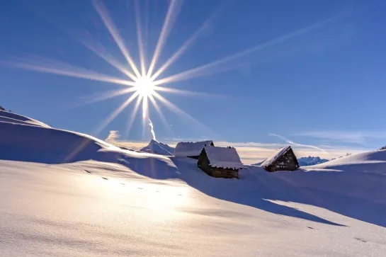 paysage hivernal hautes alpes queyras