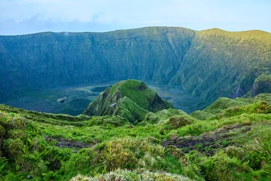 caldeira faial acores