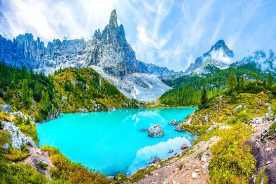 lake sorapis dolomites
