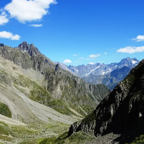 Ecrins découverte randonnée patrimoine village visite