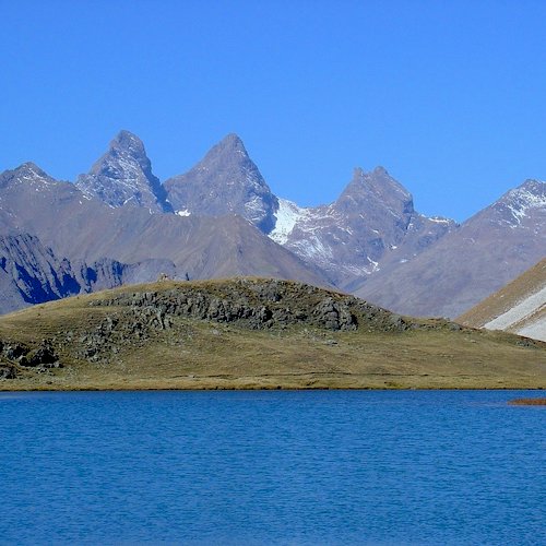 Vanoise découverte randonnée patrimoine village visite